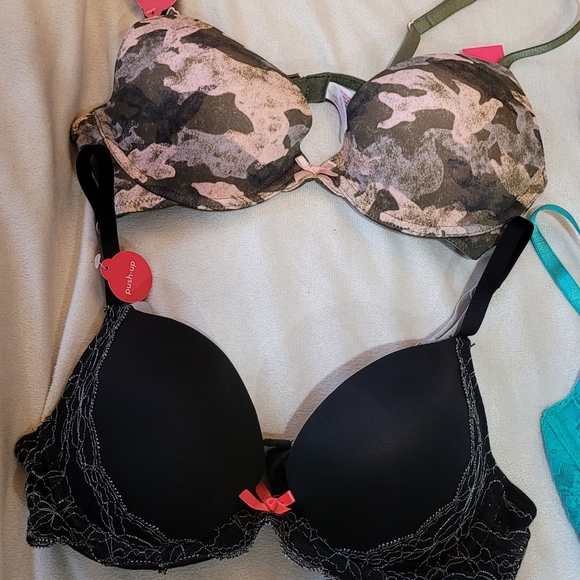 New 7 Piece 34B Bra Bundle Push Up Etc Black Lace Turquoise Camo Hot Pink Nude - Picture 6 of 12